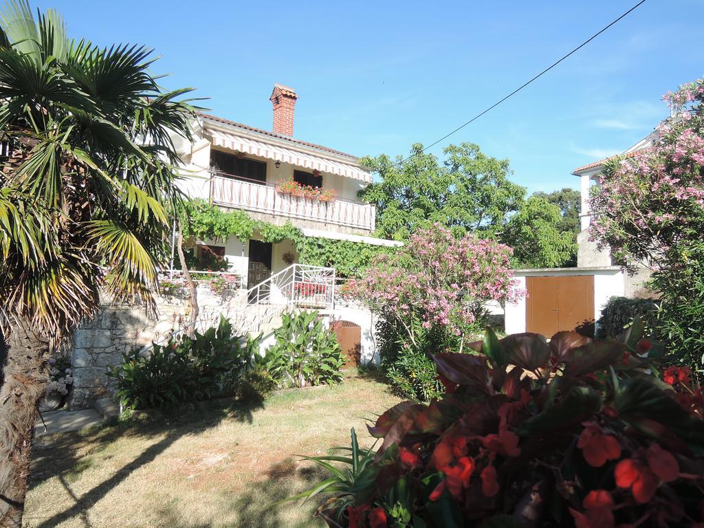Apartments Sabina I Grapes Malinska Εξωτερικό φωτογραφία