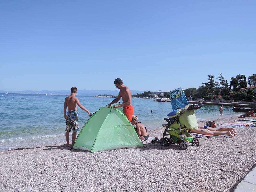 Apartments Sabina I Grapes Malinska Εξωτερικό φωτογραφία