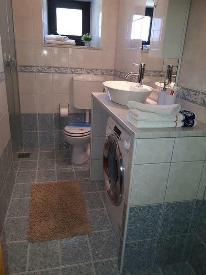Apartments Sabina I Grapes Malinska Εξωτερικό φωτογραφία